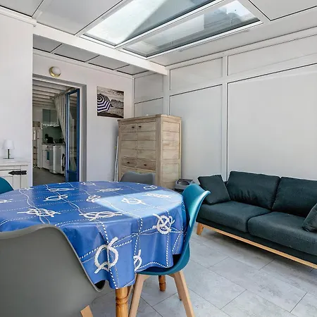 Maisonnette De La Sur 펜션 *