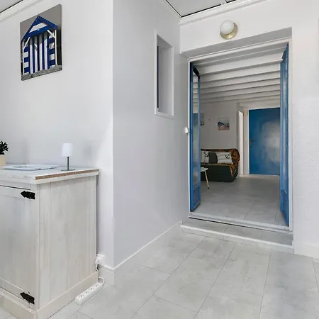 Maisonnette De La Sur *